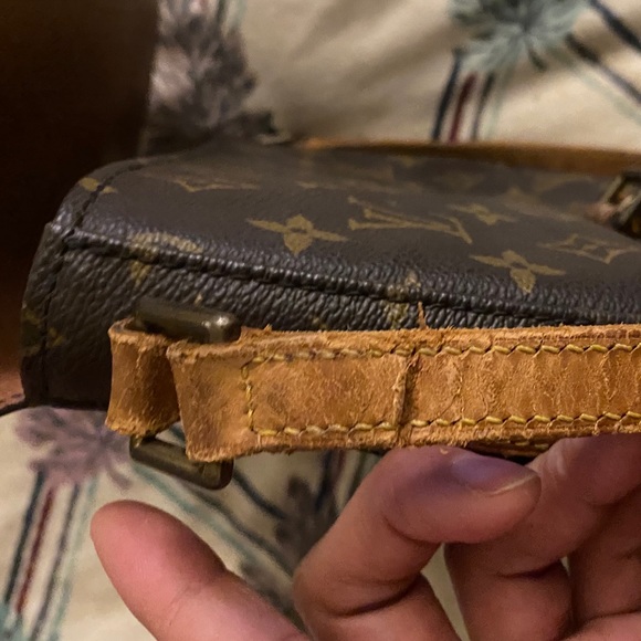 Sold - Picture 8 of 10